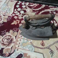 ساز دهنی برنجی اتو پنکه و 2جلد حافظ با قاب چرم چوب|کلکسیون اشیاء عتیقه|نجفآباد, امام خمینی|دیوار