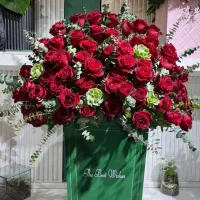 سبد گل دست گل باکس گل|گل و گیاه طبیعی|تهران, پرستار|دیوار