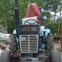 تراکتور  تک دیفرانسیل|ماشین‌آلات صنعتی|رشت, حومه رشت|دیوار