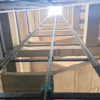 نصاب آهنکشی وریل آسانسور