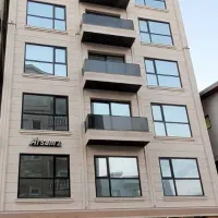 اپارتمان-در-نور-و-رویان