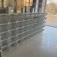 قفسه آجیل و شکلات