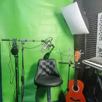 استودیو ضبط صدا حرفه ای و میتینگ روم در شهر قدس|اجارهٔ کوتاهمدت دفتر کار و فضای آموزشی|قدس, شهرقدس|دیوار