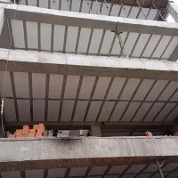 سلام نیاز ب یک یا دو نیروی آرماتور بند دارم