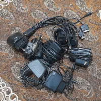 تعدادی شارژر