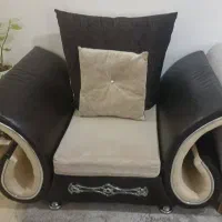 یه دست مبل  تمیز فروشی