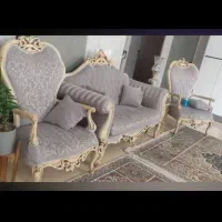 مبل ۷ نفره و ناهار خوری ۸نفره