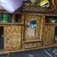 چوب قدیمی و کمد