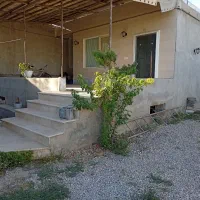 خانه و دامداری در روستای قلندرآباد