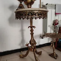 میز برنزی سنگین