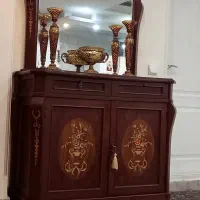 کنسول و آینه