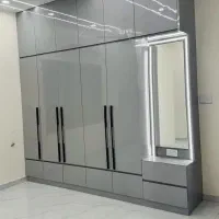 تعمیرات و ساخت و طراحی کمد و کابینت چوبی