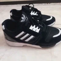 کتونی zx