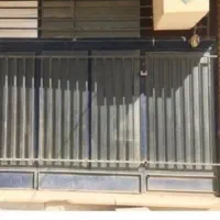 فروشنده ملک تجاری