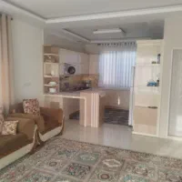 پرستار خانم با جای خواب