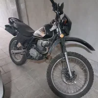 موتورسیکلت تریل پیشرو ۱۵۰