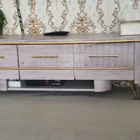 زیر تلوزیون