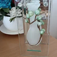 گلدان دکوری شیشه ای مدرن