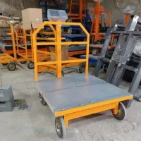 باسکول ۸۰۰کیلویی چرخدار ۸۰ در ۸۰ اقتصادی