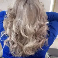 خدمات زیبایی ماندانا