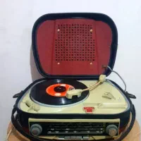 رادیو گرام تپاز فرانسوی