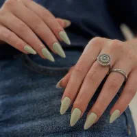 مدل کاشت ناخن حرفه ای جهت بروز رسانی نمونه کار