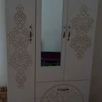 کمد لباس وآویز