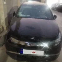 خودرو تصادفی