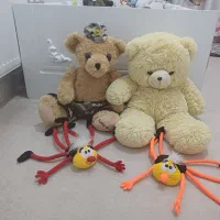 عروسک اسباب بازی