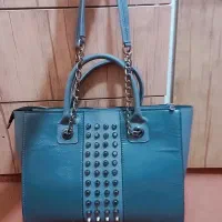 کیف بسیار تمیز و سالم ۲۵۰|کیف، کفش، کمربند|ارومیه, |دیوار