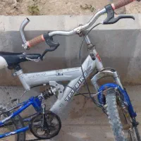 دوچرخه  در حد کهنه