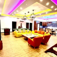 ویلا باغ استخردار