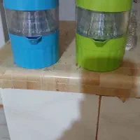 مقداری وسایل اشپزخانه فروشی