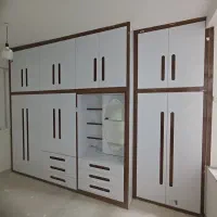 ساخت کمد کابینت درب چوبی بصورت نقد وچک