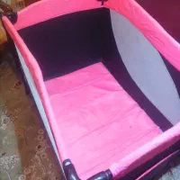 تخت خواب و گهواره بچه