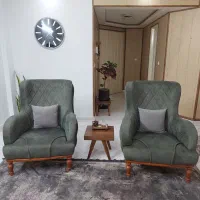مبل نیم ست ۵نفره  چسترهمراه میز عسلی کامل|مبلمان خانگی و میز عسلی|مشهد, شهرآرا|دیوار