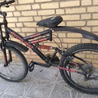 دوچرخه|دوچرخه، اسکیت، اسکوتر|بروجن, |دیوار