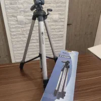 سه پایه دوربین عکاسی