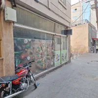 استخدام نیروی خانم برای کار در ساندویچی