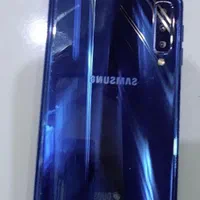 سامسونگ Galaxy A7 (2018) با حافظهٔ ۱۲۸ گیگابایت