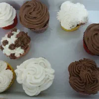 کیک وشیرینی