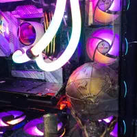 کیس گمینگ و رندر