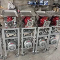 چرخ گوشت آشپزخانه