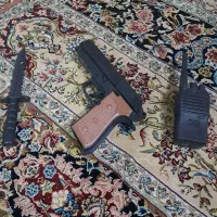 یک عدد تفنگ و بیسیم و چاقو پلیسی|اسباب‌‌بازی|تهران, استاد معین|دیوار