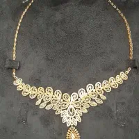 گردنبند|جواهرات|قم, باغ شریفی|دیوار