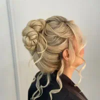 شینیون همه مدل ۳۰۰برای تکمیل البوم پیجمو گذاشتم|خدمات آرایشگری و زیبایی|نجف‌آباد, یزدانشهر|دیوار