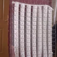 تشک تک نفره اگه کسی میخواد بیاد ببره تعمیر میشه