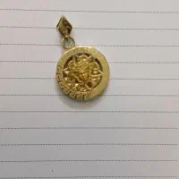 گوشواره و پلاک ورساچ