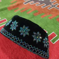 لچک|لباس|یاسوج, |دیوار