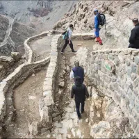 چادر مسافرتی و طبیعت گردی
